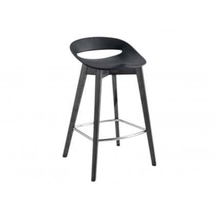 Cosmopolitan Wooden Bar Stool By Connubia