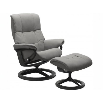 Stressless Quick Delivery Mayfair Medium Signature Base in Paloma Silver Grey With a Grey Wood Base