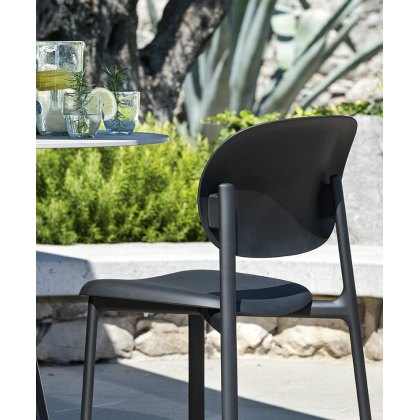 Zero Outdoor Chair