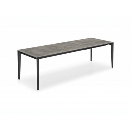 Artic Extending Table By Connubia