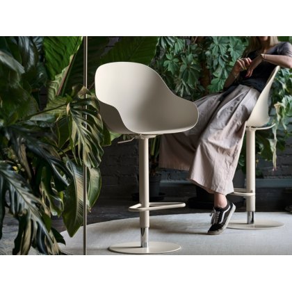 Academy CB2326 Gas Lift Bar Stool By Connubia Academy CB2326 Gas Lift Bar Stool By Connubia