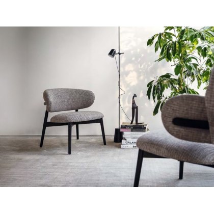 Oleandro Lounge Chair By Calligaris