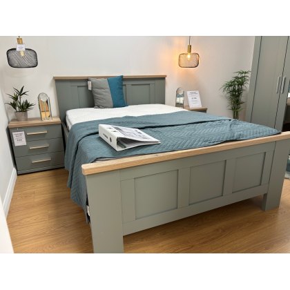 Cambridge Double Bed, Big Softy Mattress and 2 Bedside Chests Clearance Cambridge Double Bed, Big Softy Mattress and 2 Bedside Chests Clearance