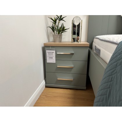 Cambridge Double Bed, Big Softy Mattress and 2 Bedside Chests Clearance Cambridge Double Bed, Big Softy Mattress and 2 Bedside Chests Clearance
