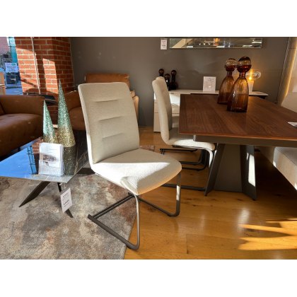 Venjakob ET371 MEC Extending Dining Table, 3 Emira Dining Chairs and P4 Bench Clearance Venjakob ET371 MEC Extending Dining Table, 3 Emira Dining Chairs and P4 Bench Clearance