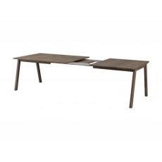 Skovby SM 142 Extending Dining Table