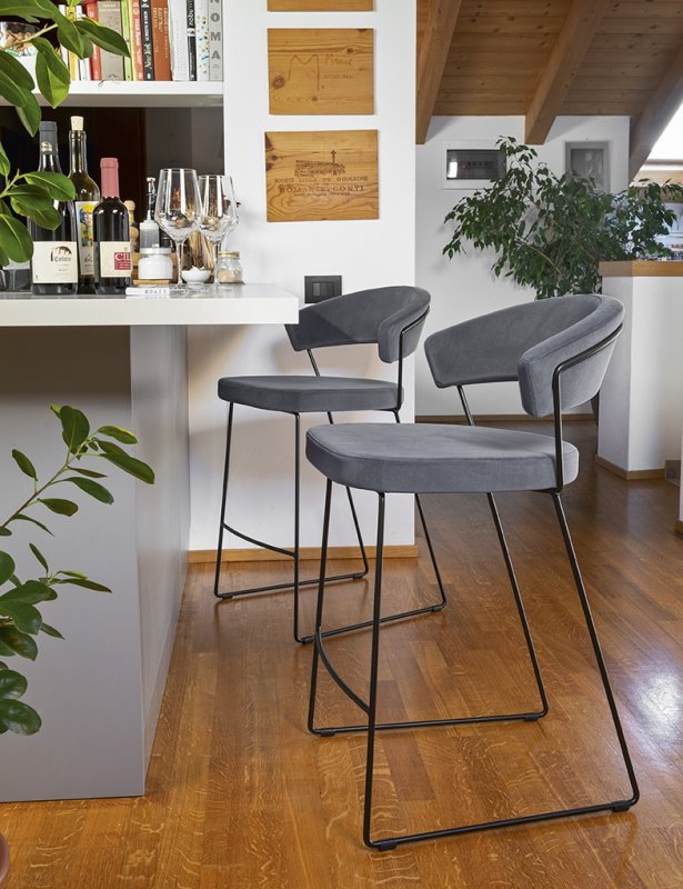 Beadle Crome Interiors Special Offers Connubia New York Bar Stool