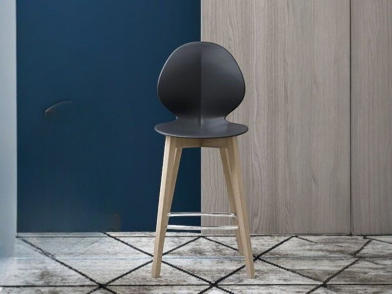 Calligaris Basil Leather Stool with wood Legs By Calligaris