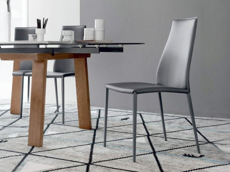 Calligaris Aida Chair in Regenerated Leather By Calligaris