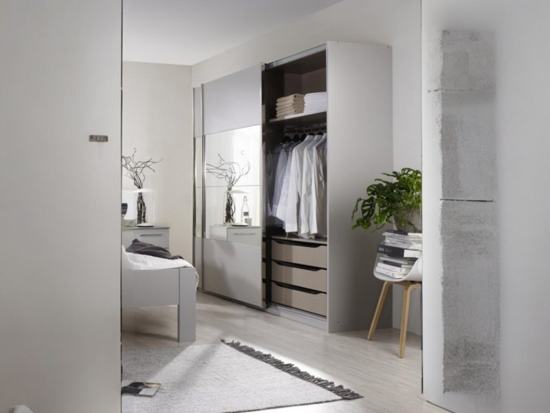 Beadle Crome Interiors Oslo Sliding Wardrobe