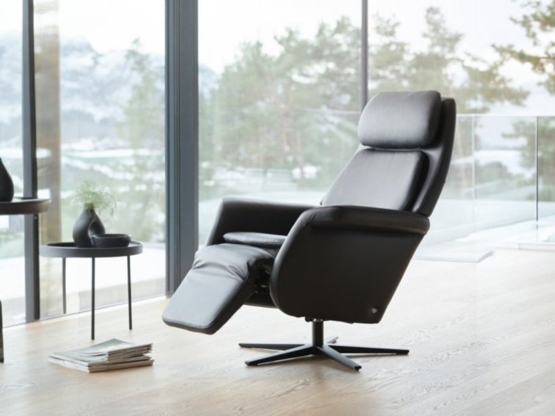 Stressless Stressless Sam with Upholstered Arms and Sirius Base