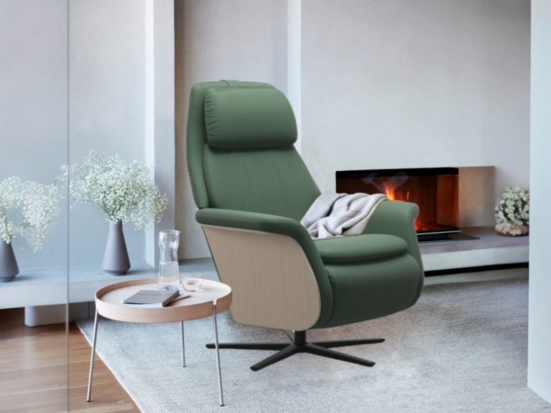 Stressless Stressless Sam with Wooden Arms and Sirius Base