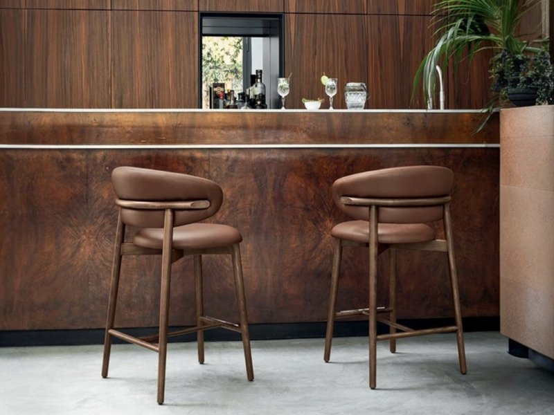 Calligaris Oleandro barstools With Wooden Frame