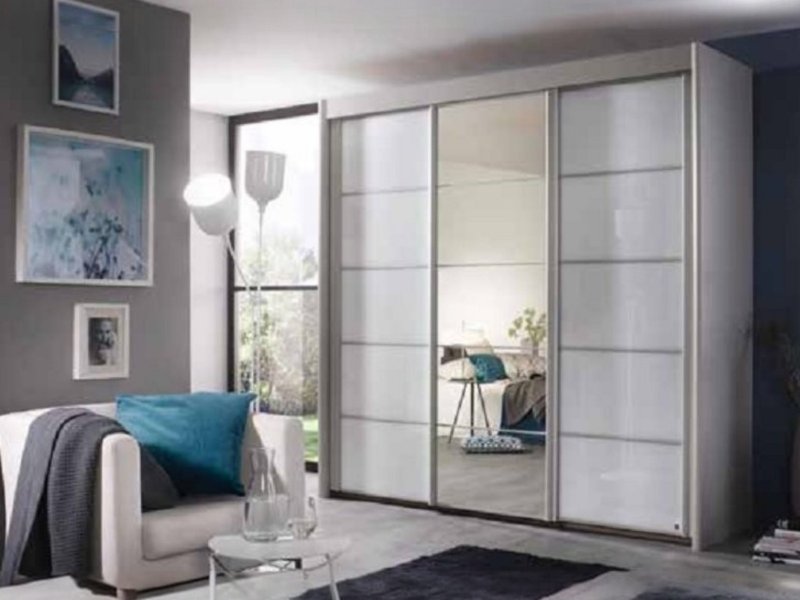 Beadle Crome Interiors Jade 3 Sliding Door Wardrobes