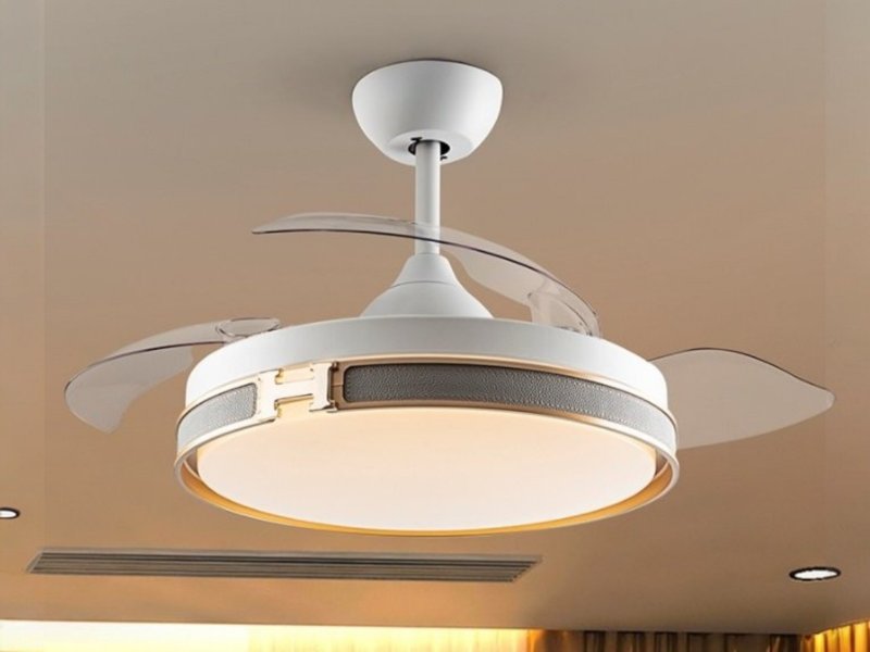 Beadle Crome Interiors Hunter Ceiling Fan Light