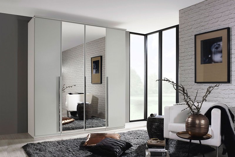 Beadle Crome Interiors Espace Wardrobe with 4 Doors