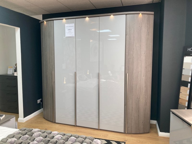 Beadle Crome Interiors Special Offers Nolte Horizon 1000 Wardrobe Clearance